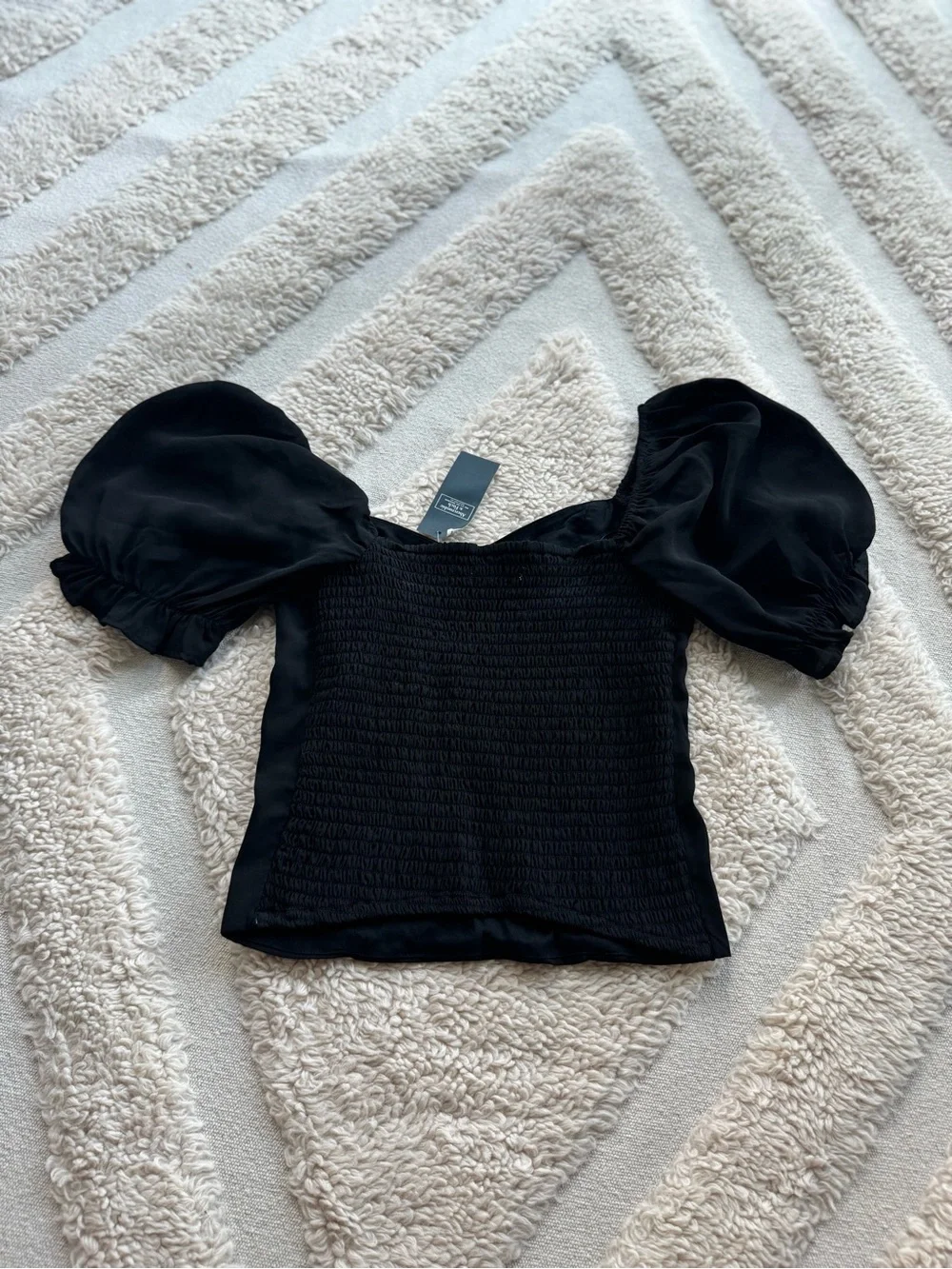Black Puff Sleeve Sweetheart NWT Abercrombie Blouse